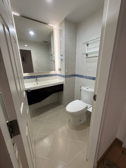 bathroom of Life @ Sukhumvit 65
