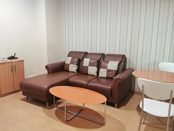 living room and room interior of Life @ Sukhumvit 65