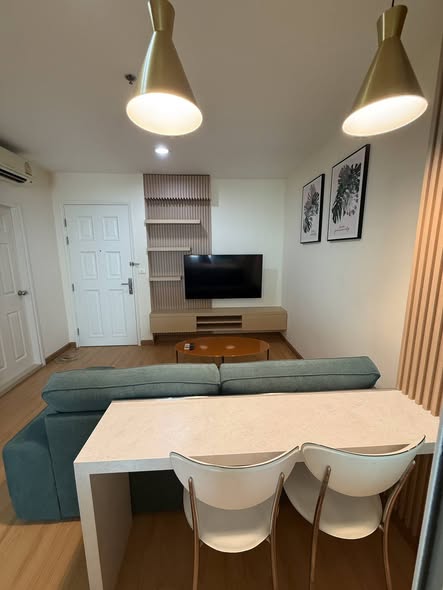 living room and room interior of Life @ Sukhumvit 65