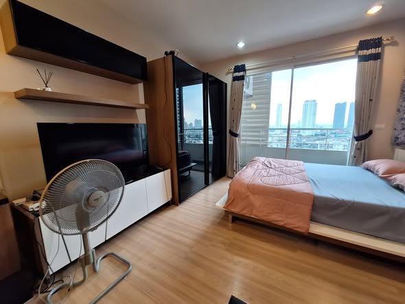 Lighthouse Condominium