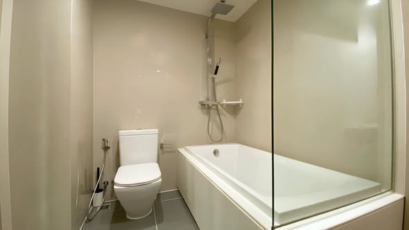 bathroom of LIV@49