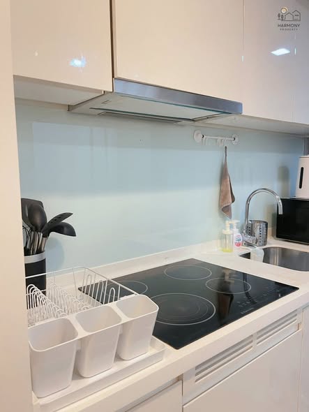 kitchen of LIV@49