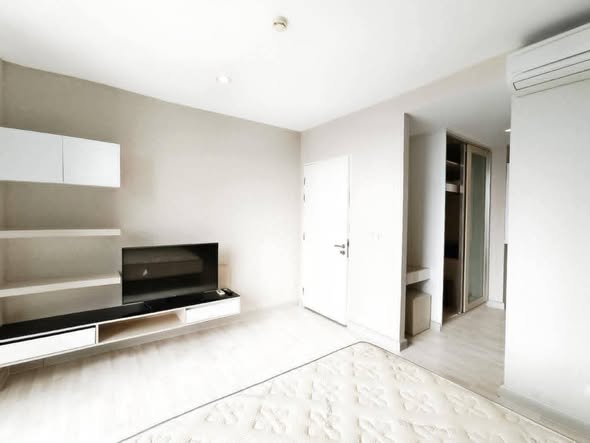 living room of อัพเอกมัยคอนโดมิเนียม