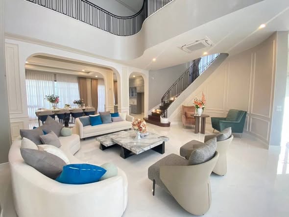 living room of ไฮ เกษตร-เสนานิคม สเตชั่น