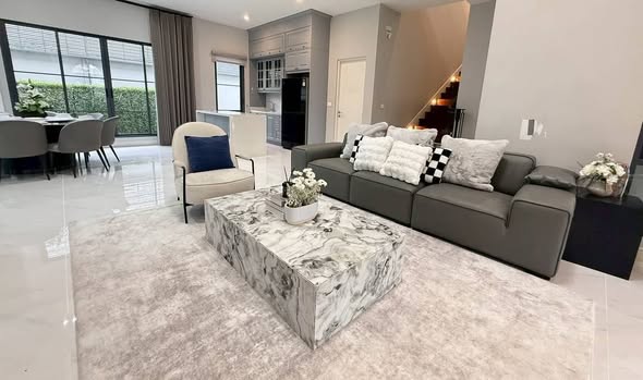 living room of นาราสิริ กรุงเทพกรีฑา