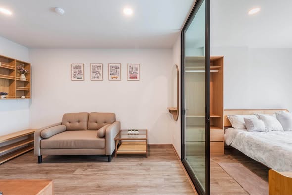 living room and bedroom and room interior of ไฮ เกษตร-เสนานิคม สเตชั่น