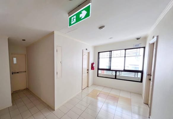 Lumphini Place Narathiwat 24