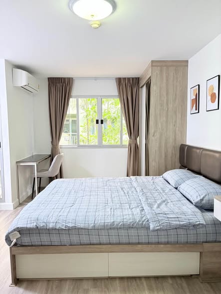 bedroom of Lumpini Condo Town Ramindra-Laksi