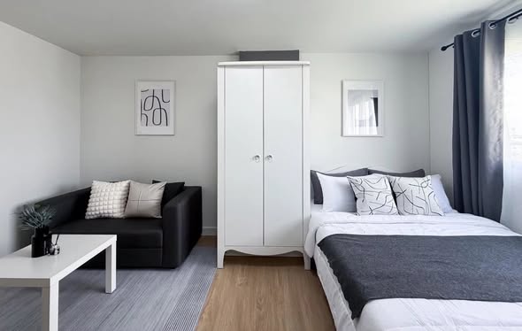 bedroom and room interior of Lumpini Mixx Thepharak – Srinagarindra