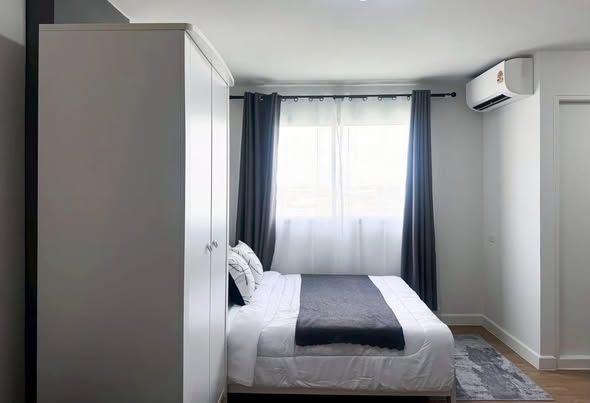 bedroom and room interior of Lumpini Mixx Thepharak – Srinagarindra