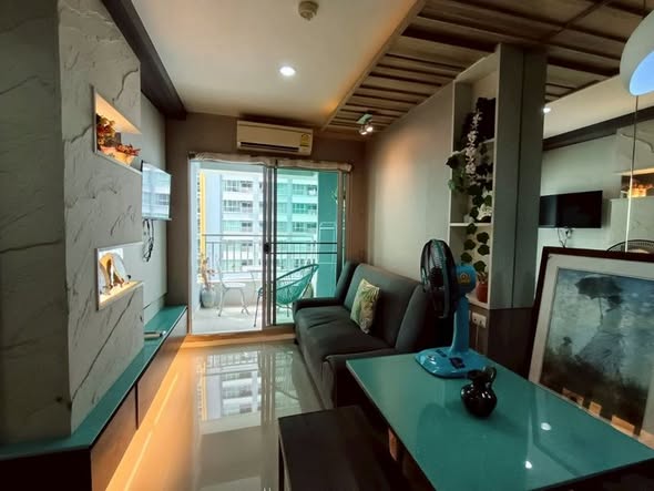 living room of Lumpini Park Beach Jomtien