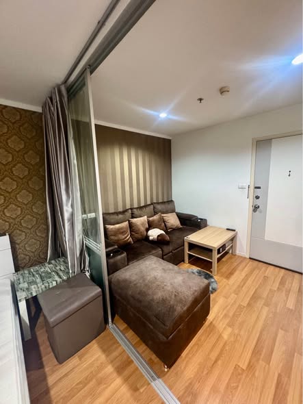 bedroom and room interior of Lumpini Park Rama 9 – Ratchada