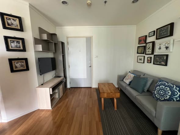 living room of Lumpini Park Rama 9 – Ratchada