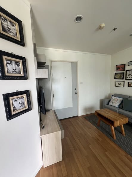 living room and room interior of Lumpini Park Rama 9 – Ratchada