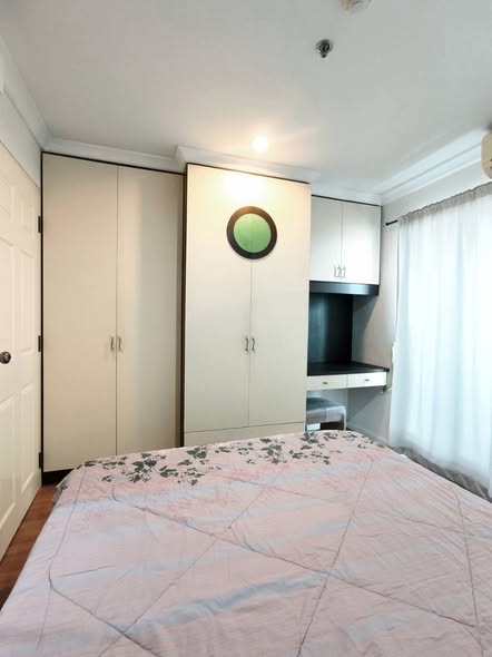 bedroom of Lumpini Place Narathiwas – Chaopraya