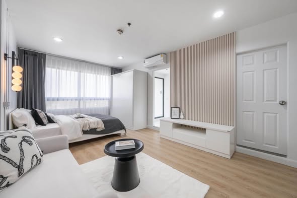 living room and bedroom of Lumpini Place Pinklao
