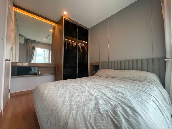bedroom of Lumpini Place Rama 3 – Riverine