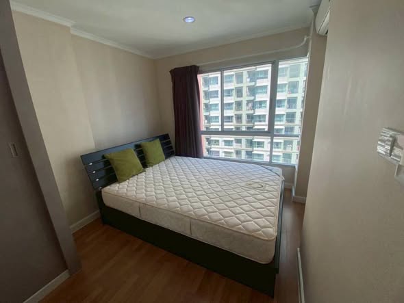 bedroom of Lumpini Place Rama 3 – Riverview