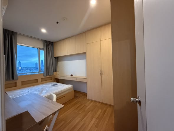 bedroom of Lumpini Place Ratchada-Sathu