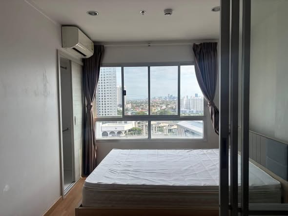 bedroom of Lumpini Place Srinagarindra – Hua Mak Station