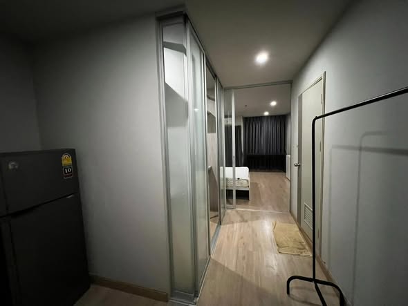 bedroom and room interior of Lumpini Selected Sutthisan – Saphan Khwai