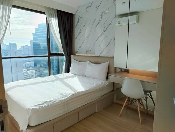 bedroom of Lumpini Suite Phetchaburi – Makkasan