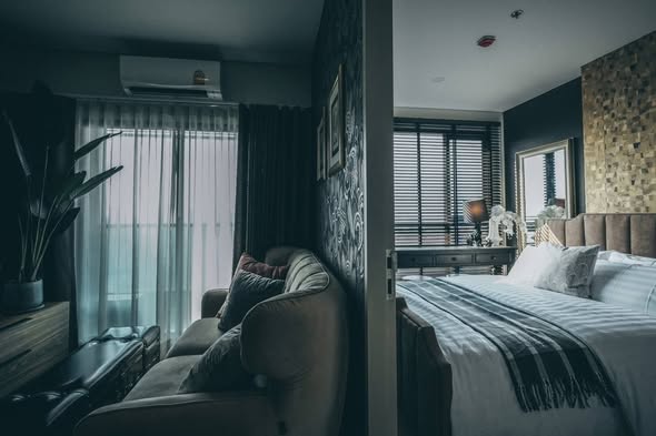 bedroom of Lumpini Suite Phetchaburi – Makkasan