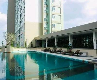 pool of Lumpini Ville Ladprao-Chokchai4 (ลุมพินีวิลล์ ลาดพร้าว-โชคชัย4)