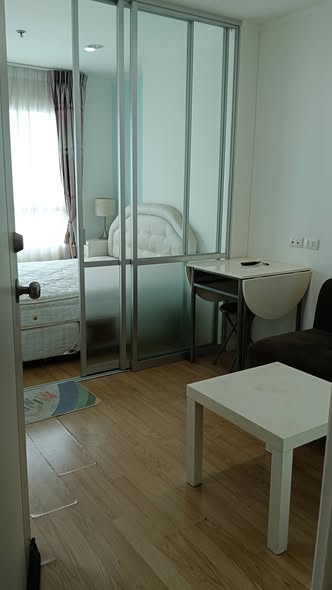 bedroom and room interior of Lumpini Ville Naklua – Wong Amat.