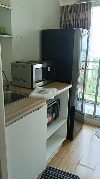 kitchen of Lumpini Ville Naklua – Wong Amat.