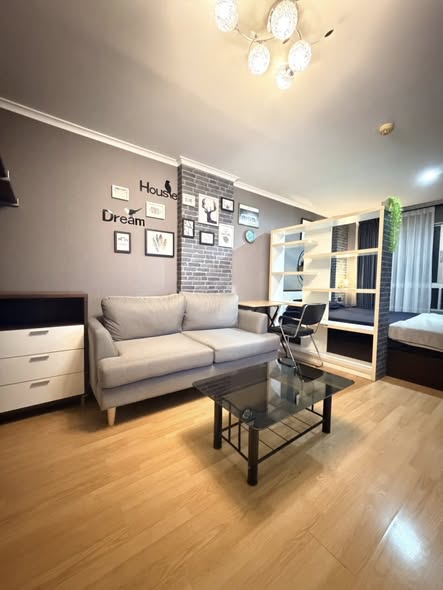 bedroom and living room of Lumpini Ville Ramkhamhaeng 26