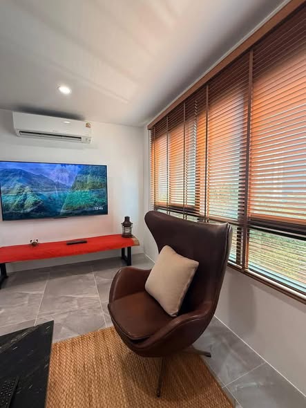 living room and room interior of Lumpini Ville Sukhumvit 77-2