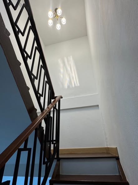 M HOUSE APARTMENT