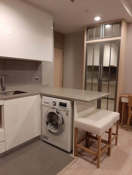 M Thonglor 10