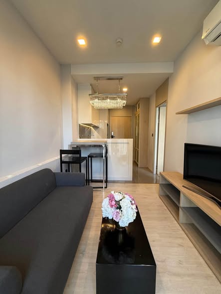 living room of M Thonglor 10