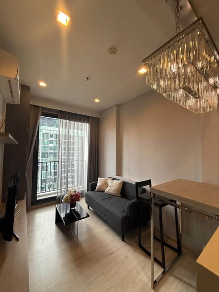 living room of M Thonglor 10