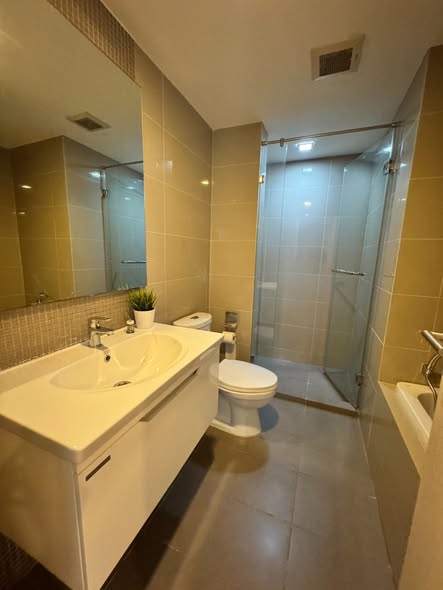 bathroom of Maestro 39 Sukhumvit 39