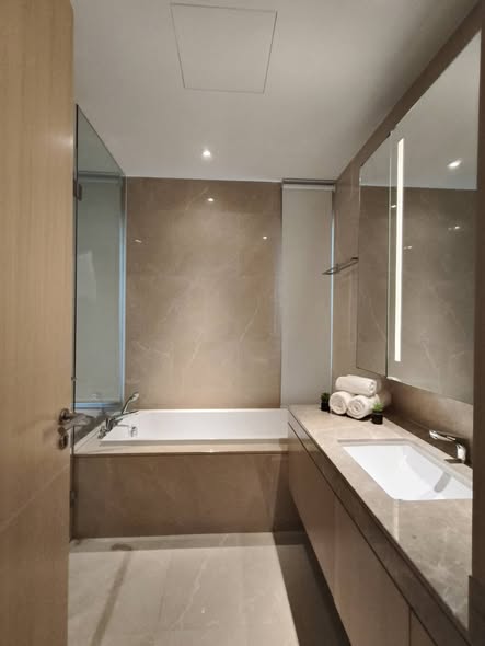 bathroom of Magnolias Waterfront Residences