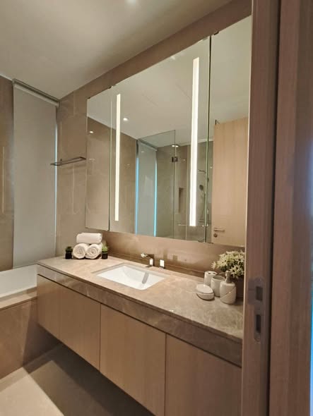 bathroom of Magnolias Waterfront Residences