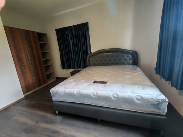 bedroom of Manthana Srinakarindra-Bangna