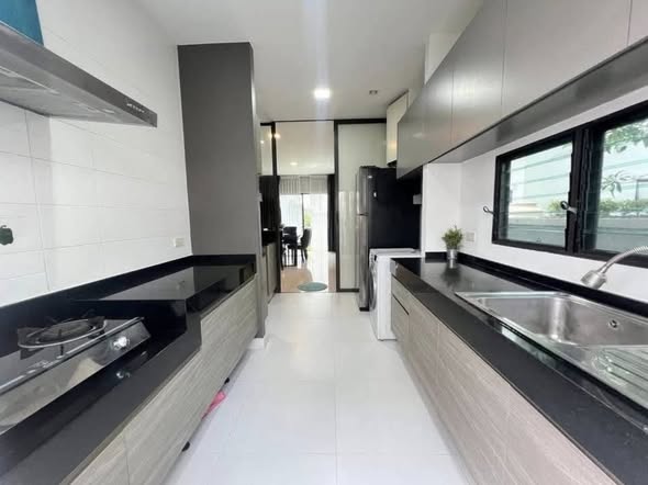kitchen of Manthana Srinakarindra-Bangna