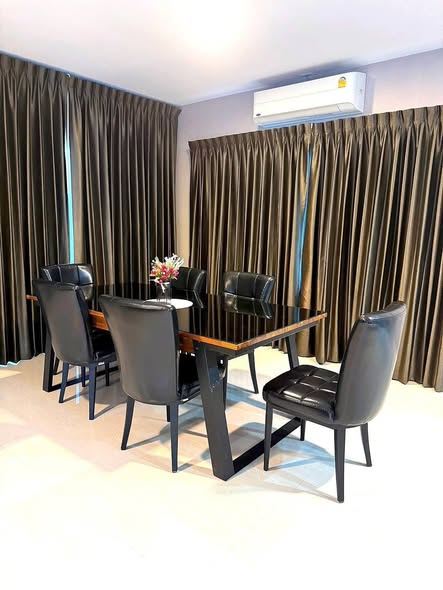 room interior of Manthana Srinakarindra-Bangna