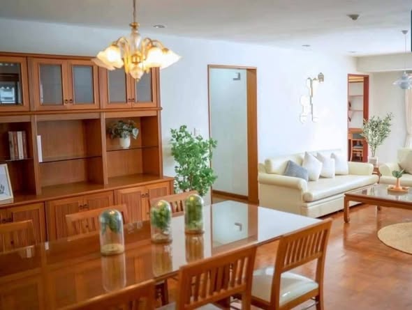 living room and room interior of Mapengseng Apartment