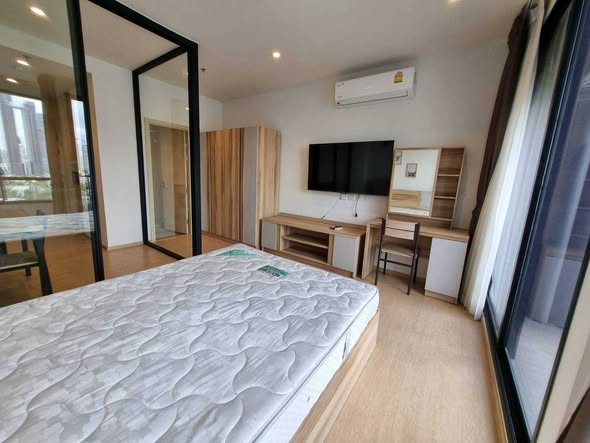 bedroom of MARU Ekkamai 2