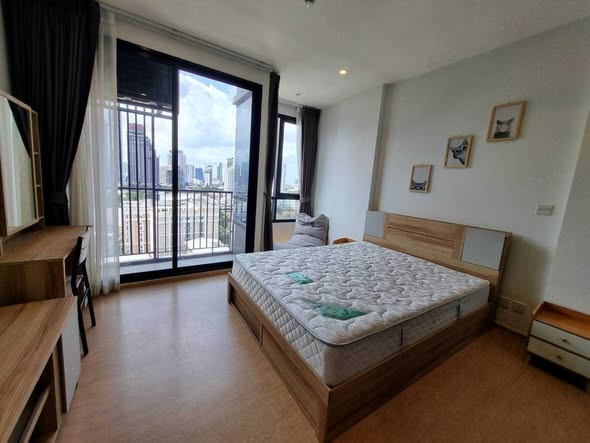 bedroom of MARU Ekkamai 2