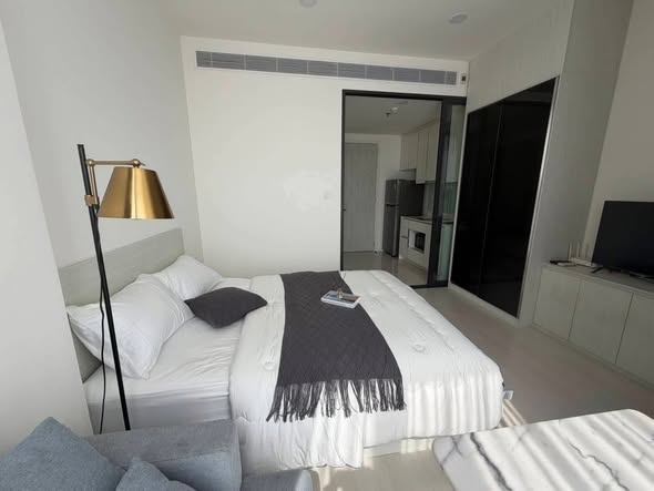 bedroom of แมสซารีน รัชโยธิน | Mazarine Ratchayothin by Grand Unity