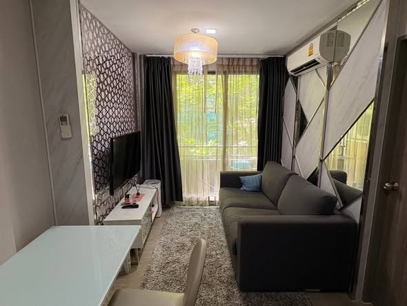 bedroom and living room and room interior of Metro Luxe Ratchada