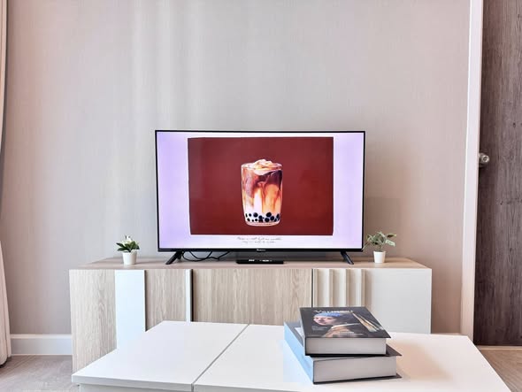 living room of Metro Luxe Riverfront Rattanathibet