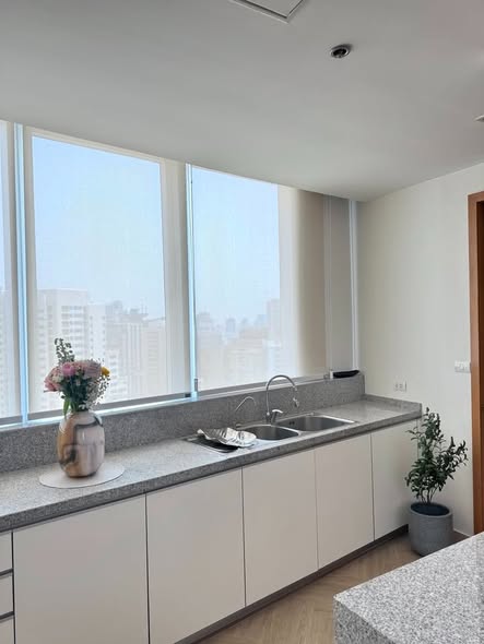 bathroom of Millennium Residence
