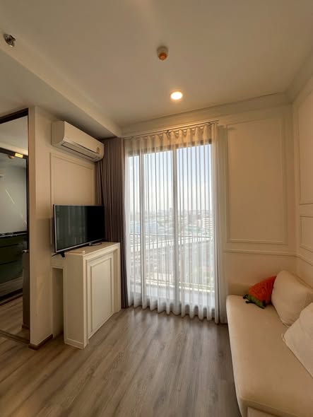 bedroom and living room and room interior of Miti Chiva Kaset Station